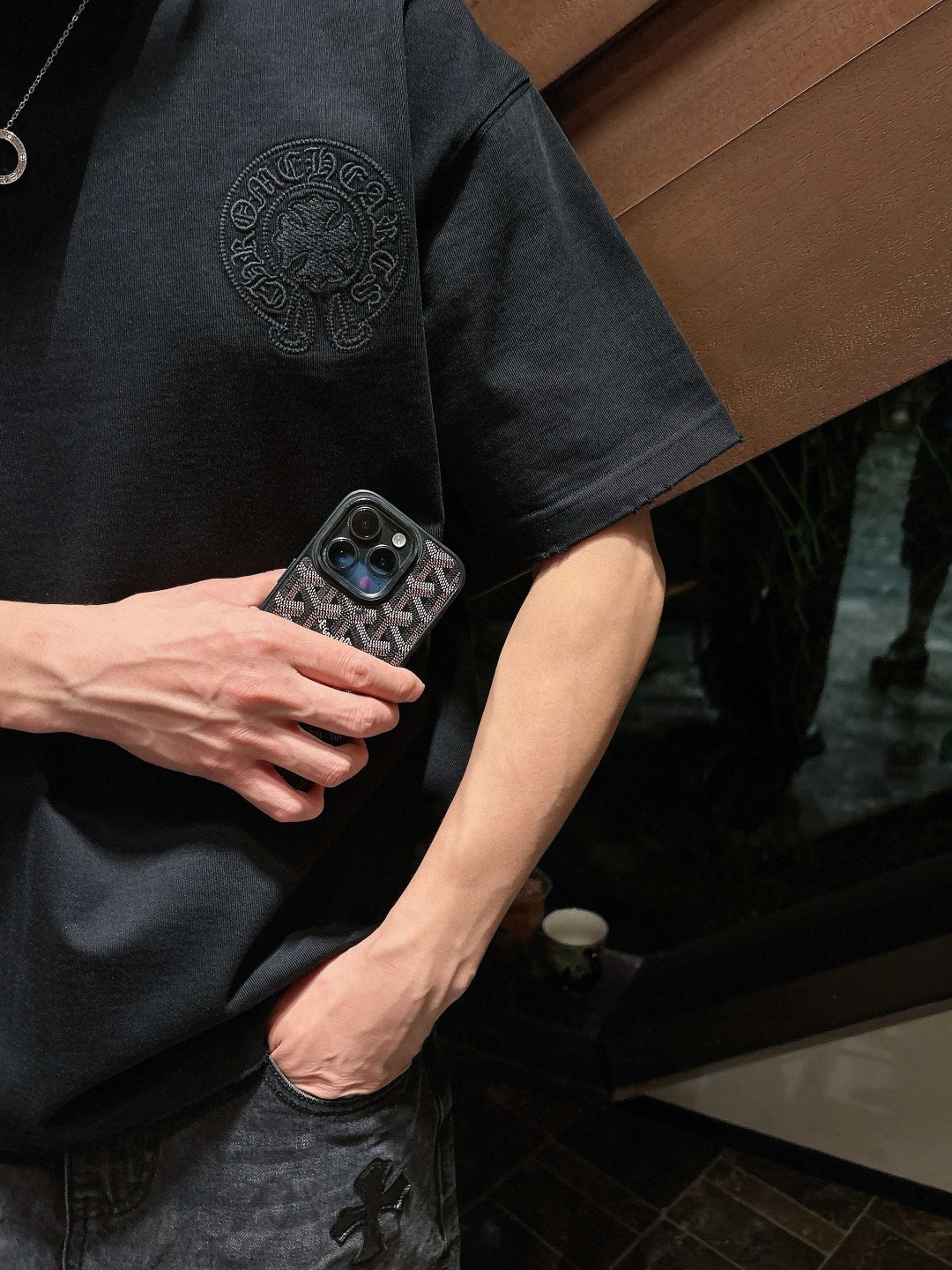 26新款短袖阔版T恤 颜色：黑，白 尺码：M-3XL