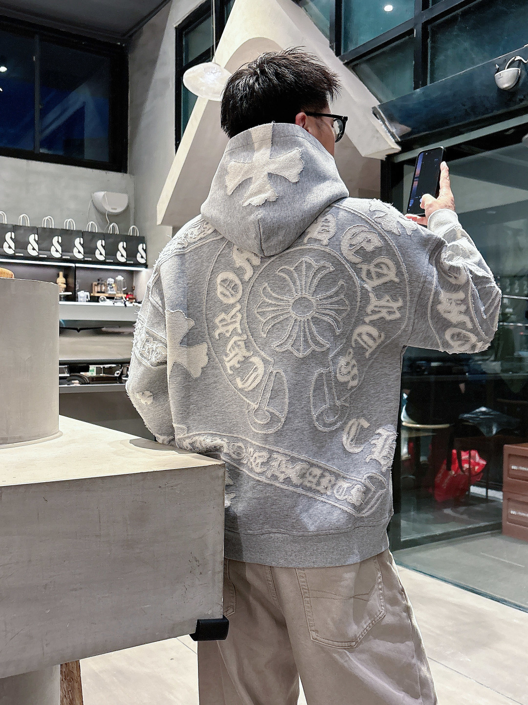 2026秋冬新款 克罗心满身烧花卫衣 S M L XL