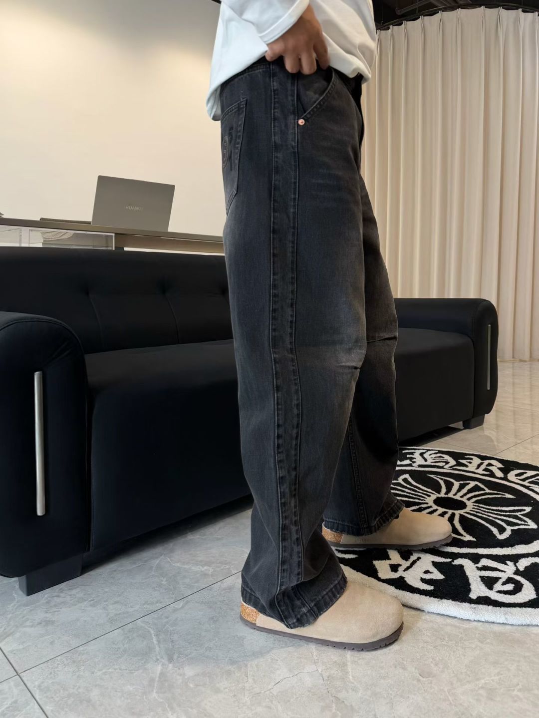 马吉拉新款牛仔裤 弯刀阔腿裤型 S-XL
