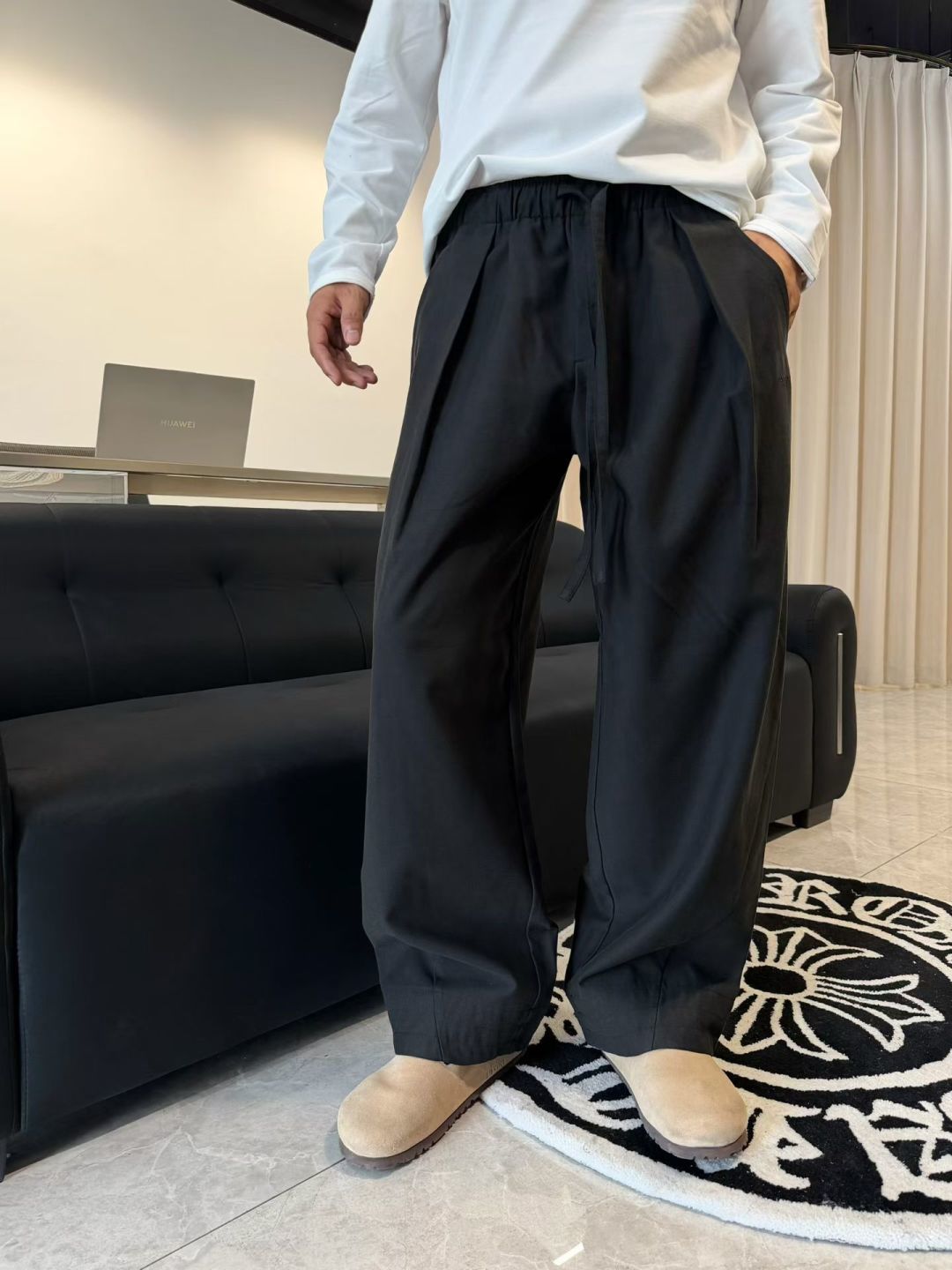 秋季新款休闲裤 弯刀阔腿裤型 M~3xl