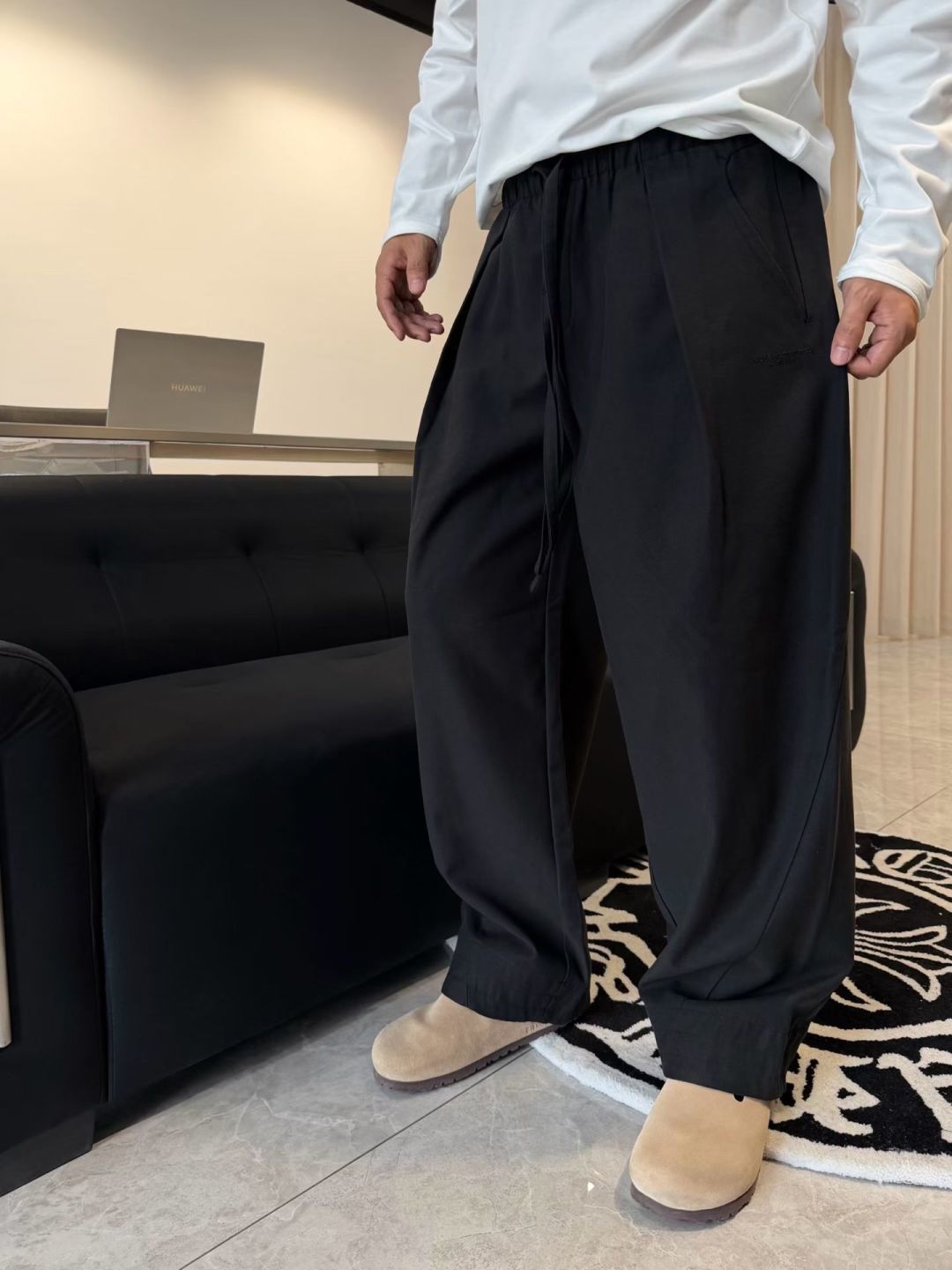 秋季新款休闲裤 弯刀阔腿裤型 M~3xl