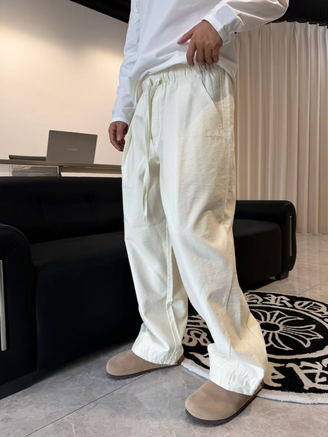 秋季新款休闲裤 弯刀阔腿裤型 M~3xl