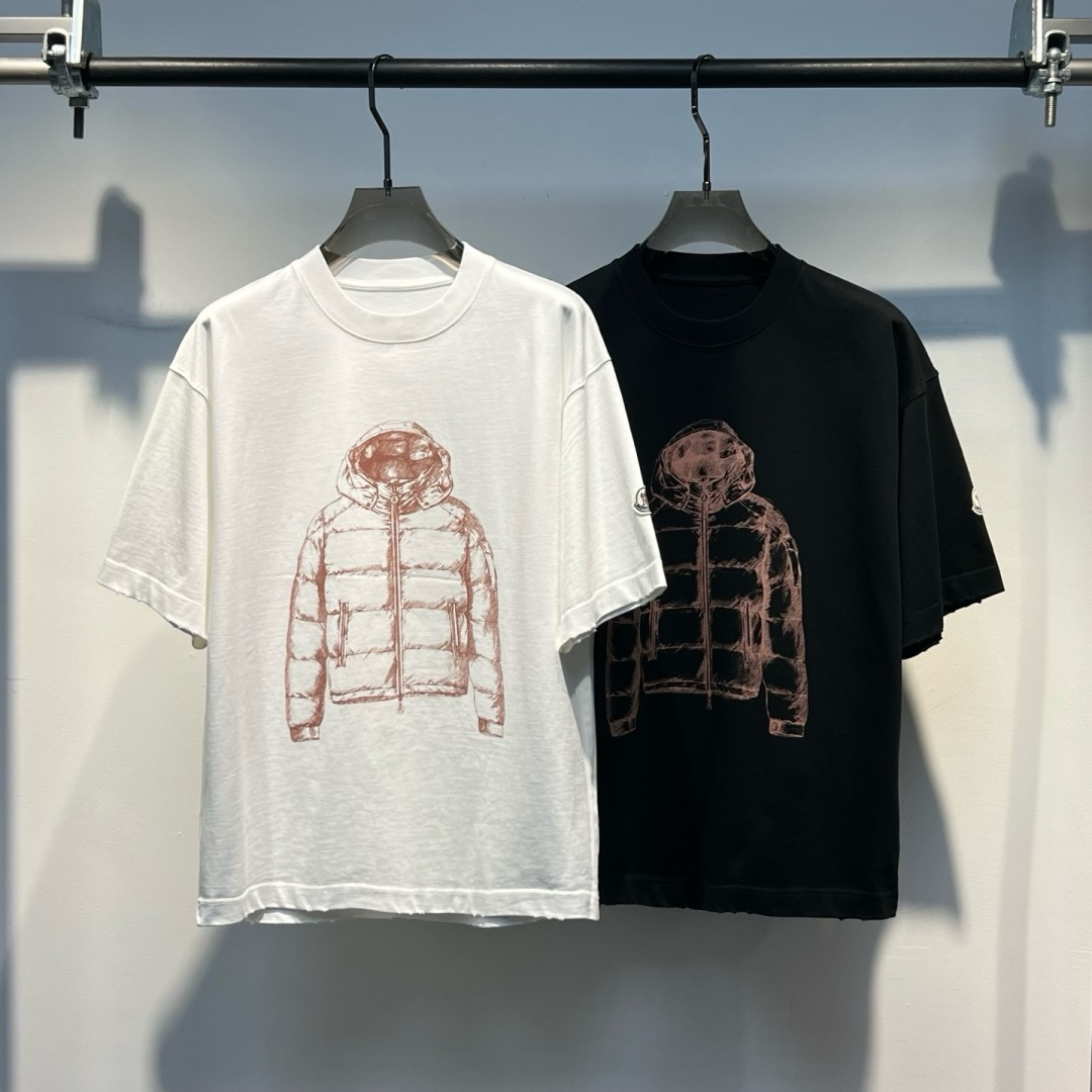 秋冬新款T恤上新🔥 颜色：黑，白 码数：XS-XL 款号：52236