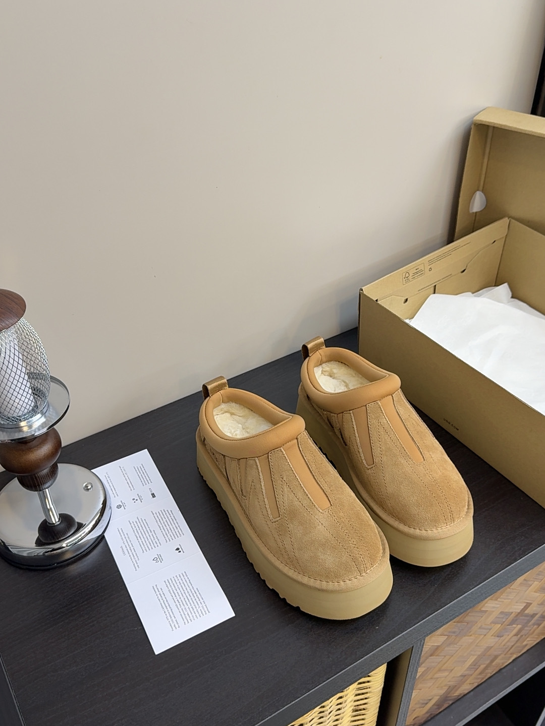 NO:593087,290 Sunflower Tatzite one-leg thick-soled snow boots for women 2025 winter new velvet and thickened fur all-in-one warm cotton shoes, color maroon, mustard seed color, size 35-40, half-shoes, boots19860909290太阳花塔茨特 一脚蹬厚底雪地靴女2025冬季新款加绒加厚皮毛一体保暖棉鞋 颜色栗色、芥菜籽色 尺码35-40,半拖毛毛鞋,boots,Women's Shoes