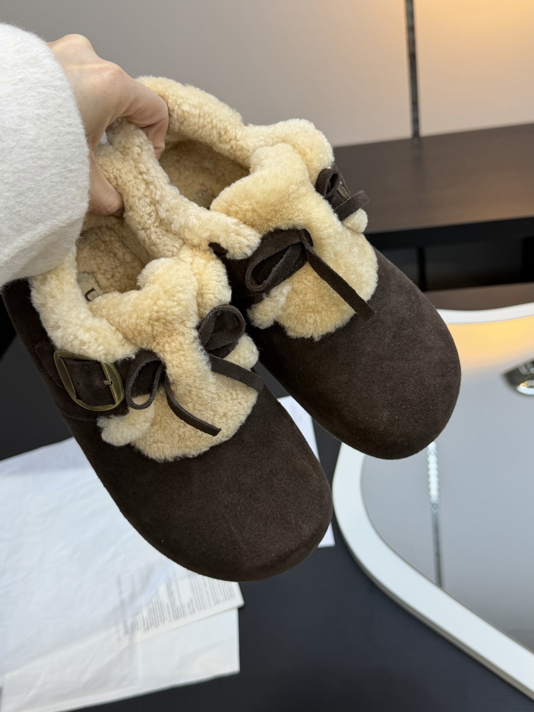NO:651386,Home Teddy Bears Birkenstock Shoes Color Coco Brown Size 35-40, Fur Shoes19860909家 泰迪熊 勃肯鞋 颜色可可棕 尺码35-40,毛毛鞋,Women's Shoes