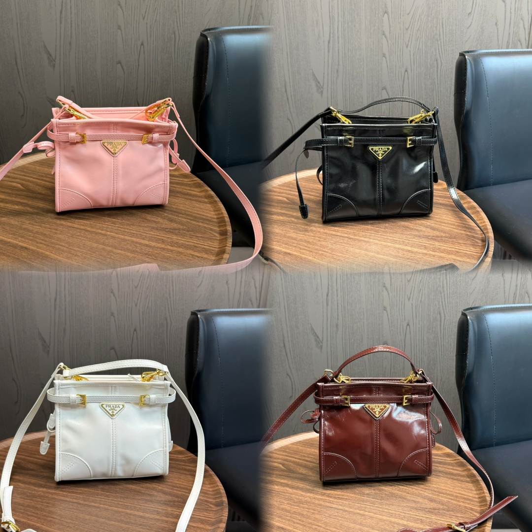 225 Comes With Box | Size: 18.17cm | | Prada Bonnie Series White Wax Leather Handbag, Size 18×17cm, Small Design, Wax Leather Texture Is Delicate, Retro Style Is Super Atmospheric. The Bag Has A Simple Body, Triangular Logo + Metal Fasteners, Perfect Brand Recognition The Shoulder Strap Is Adjustable And Can Be Carried By Hand, On One Shoulder Or Across The Body, Making It Easy To Carry For Commuting And Leisure. White Is Versatile And A Must-have For Light-colored Outfits In Spring And Summer. The More You Use It, The More Patina It Gets. It Has A Unique Texture And Is A Practical And Fashionable Fashion Item.