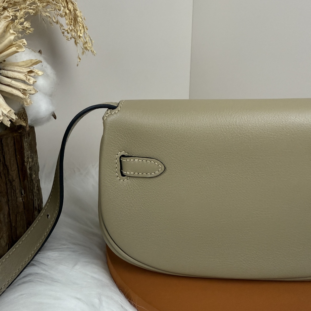 Hermes Kelly Moove Amir Silver Buckle Bag Swift Leather Handbag Set 6 cmp i1741252776311 247 0 4