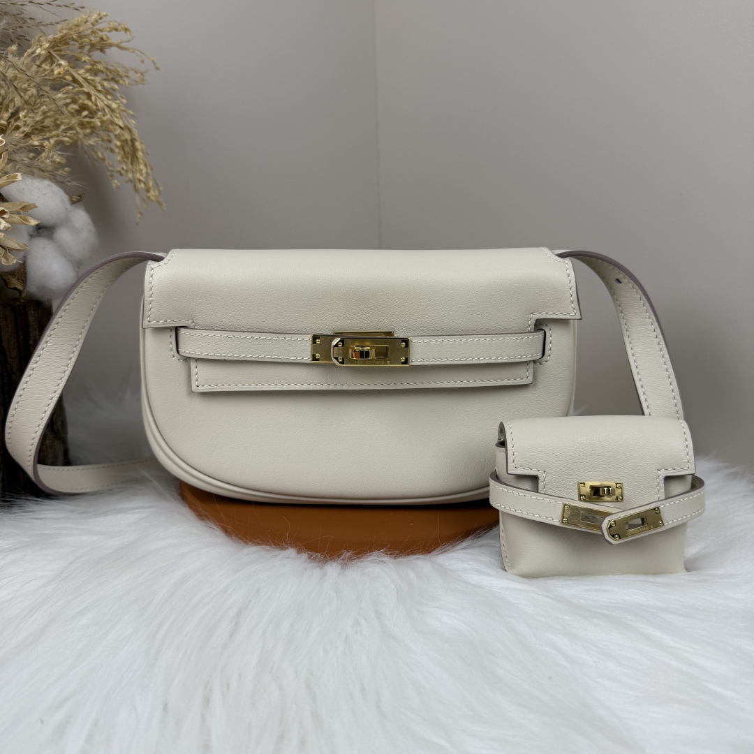Hermes Kelly Moove Bag Swift Leather White Gold Hardware, Adjustable Strap 1 cmp i1741340995035 3025 0 9