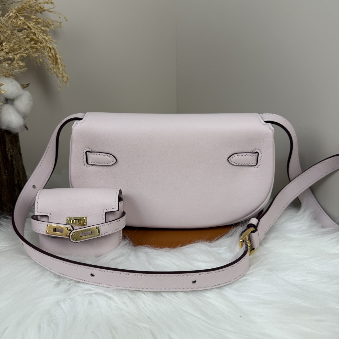 Hermes Kelly Moove Bag, Dreamy Purple with Gold Hardware - Swift Leather 3 cmp i1741342625845 390 0 8