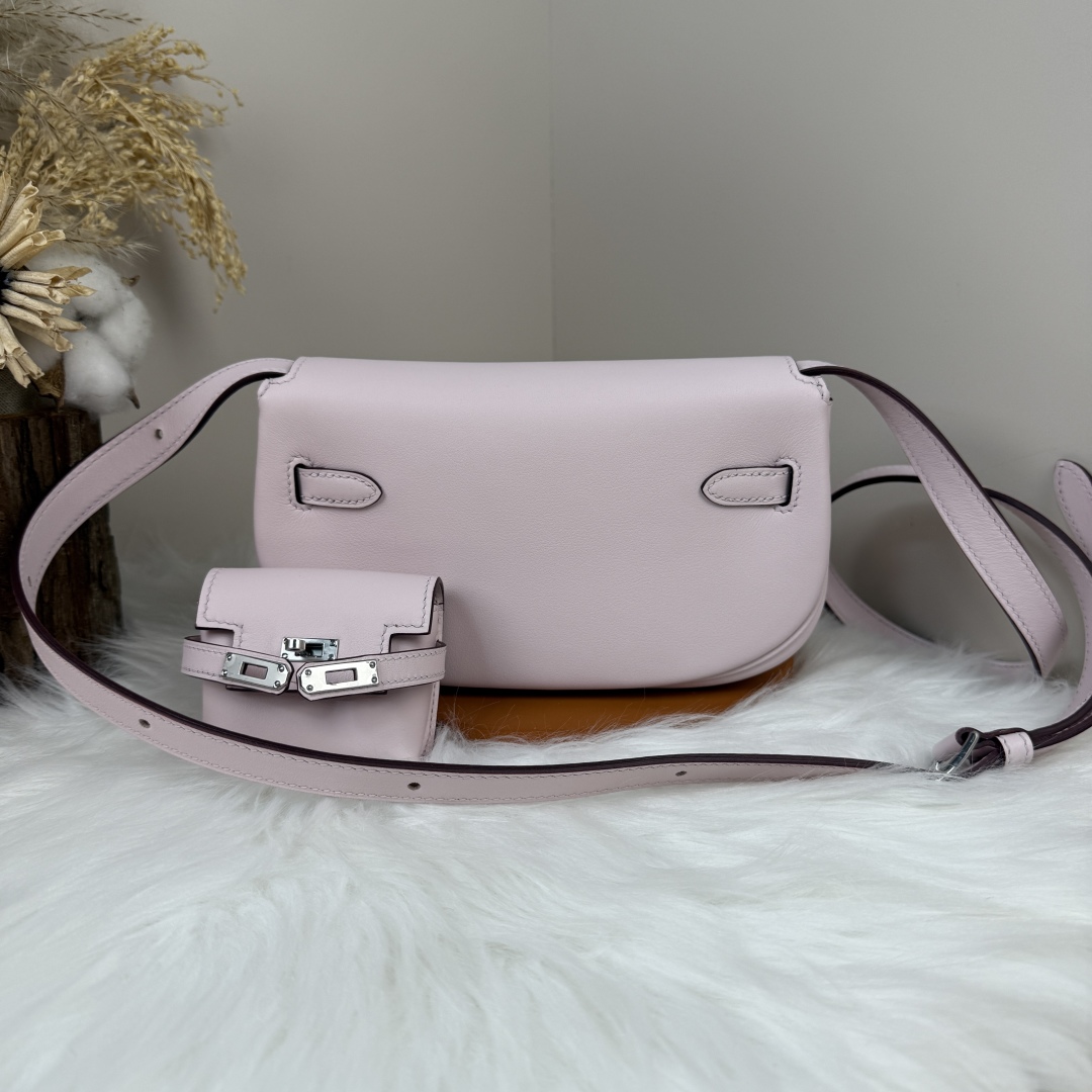 Hermes Kelly Moove Bag, Dreamy Purple Swift Leather, Silver Hardware 3 cmp i1741343418662 2460 0 8