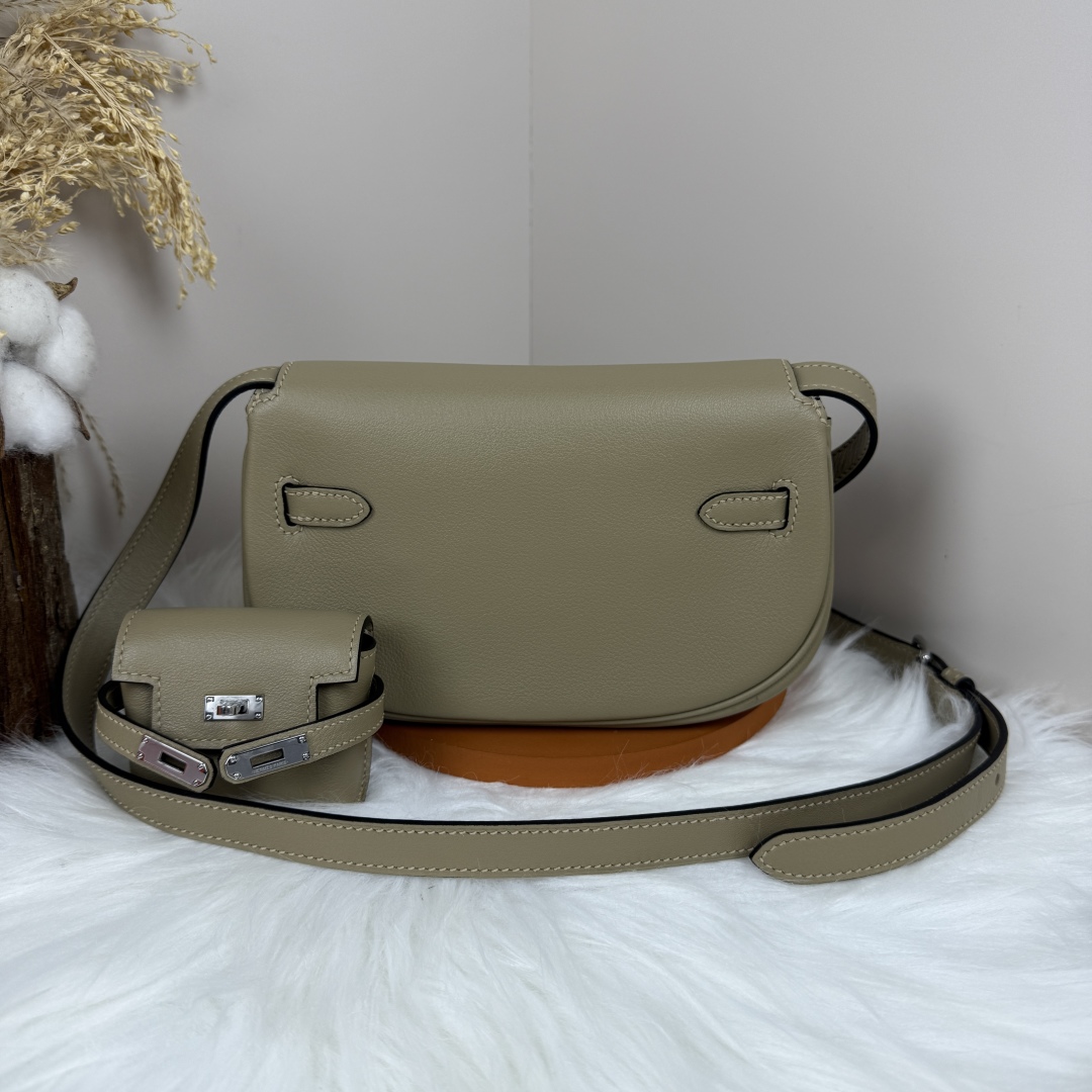 Hermes Kelly Moove Amir Silver Buckle Bag Swift Leather Handbag Set 3 cmp i1741404272431 4593 0 8