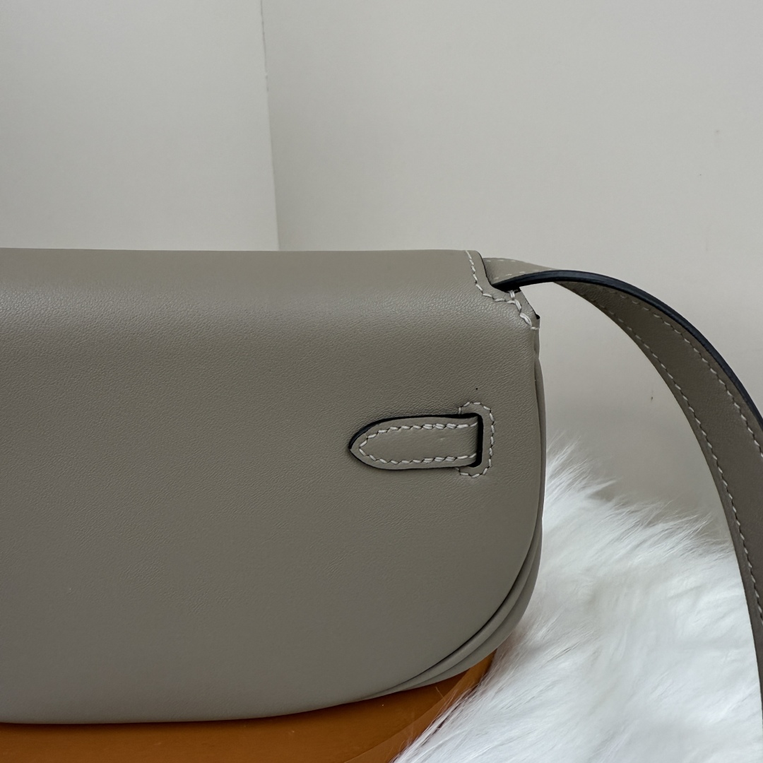 Hermes Kelly Moove Asphalt Gray Bag with Silver Hardware, Swift Leather 7 cmp i1741596472300 8967 0 5
