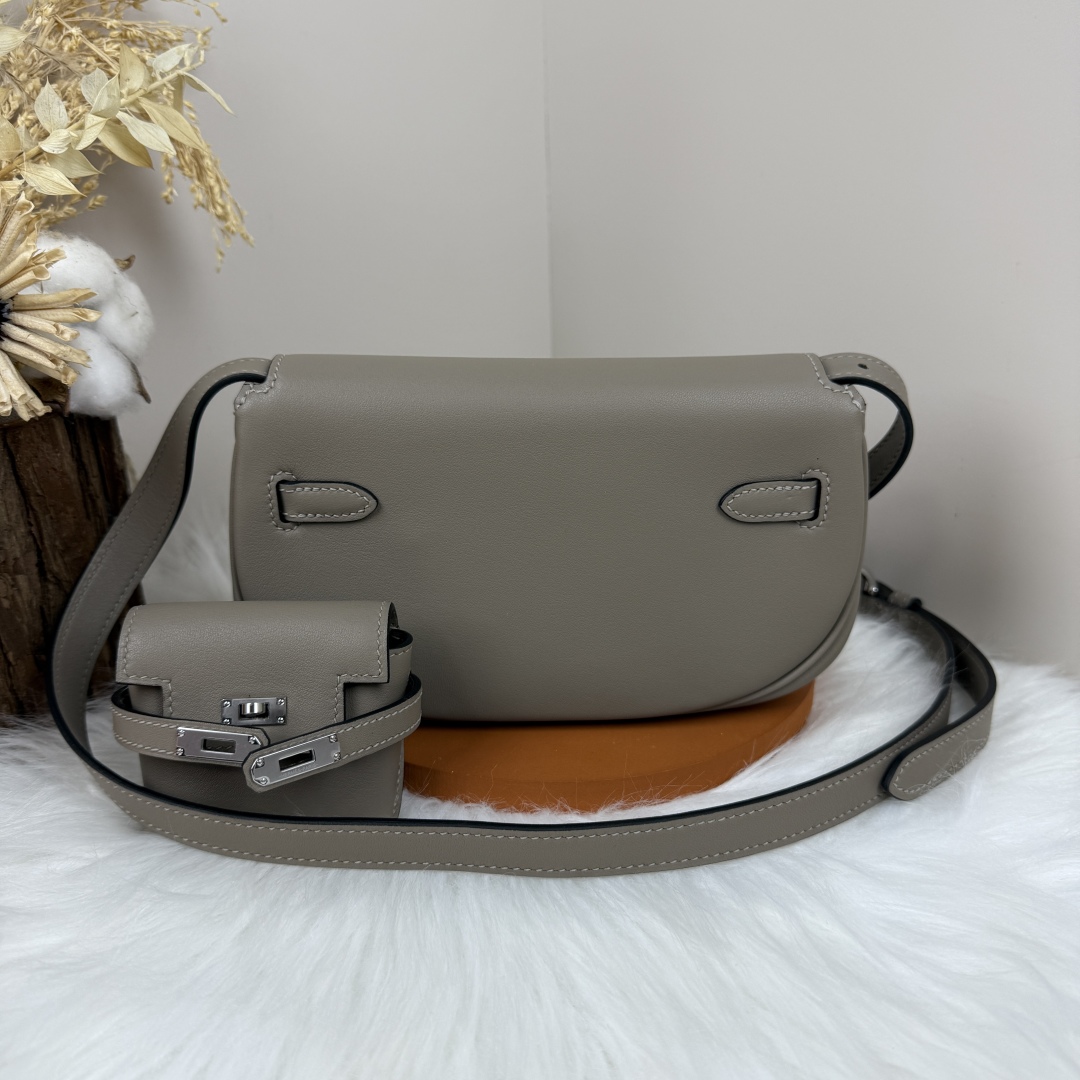 Hermes Kelly Moove Asphalt Gray Bag with Silver Hardware, Swift Leather 3 cmp i1741596482805 9530 0 1