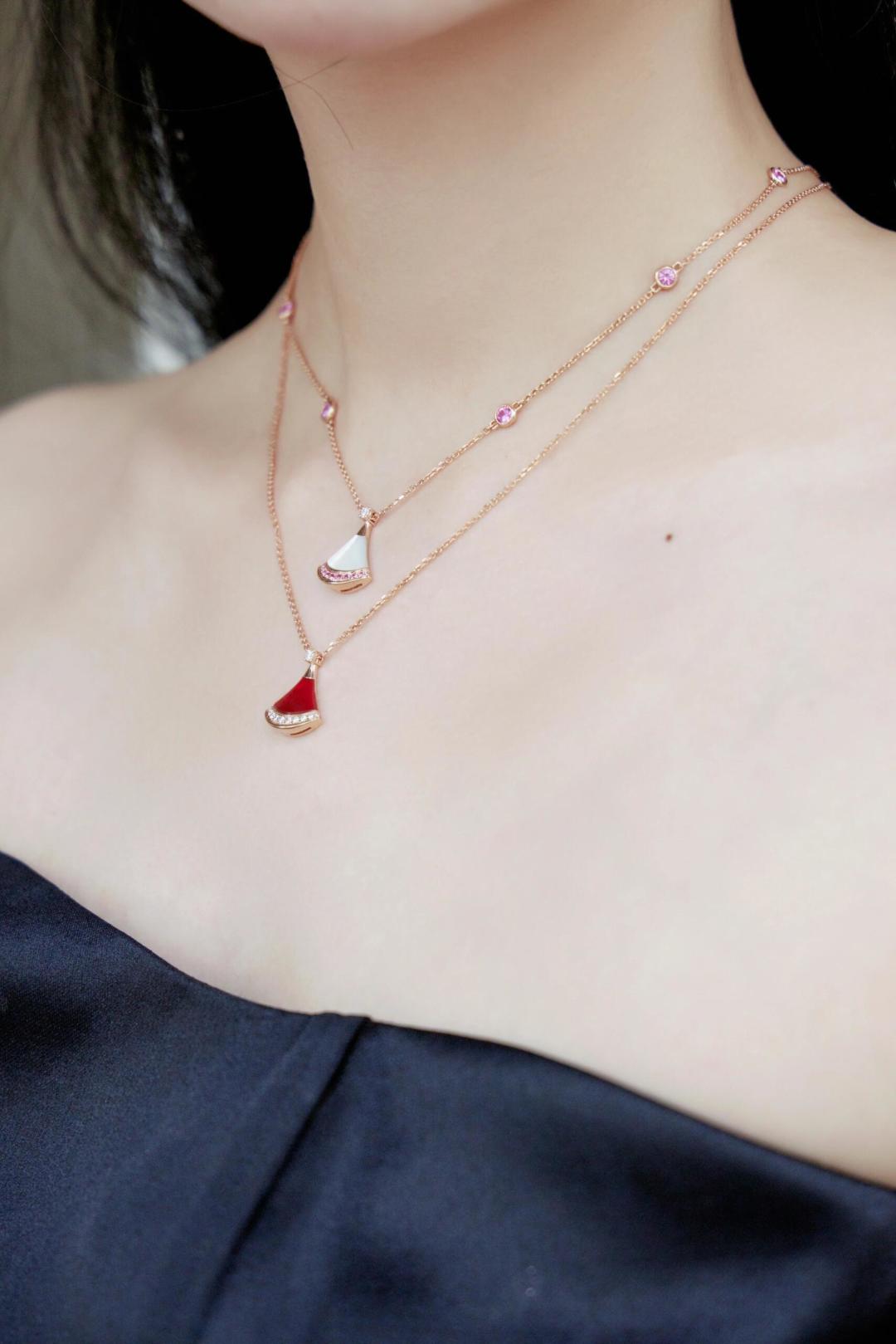 [Bulgari Jewelry]211035[Our production] Qixi small skirt necklace Real gold di