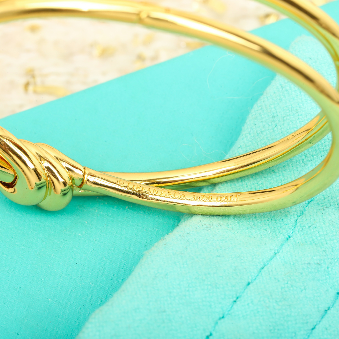 Tiffany Knot Bracelet: 18K Rose Gold, Hand-Polished Finish, Elegant Design 7 cmp i1740848049184 1702 0 5