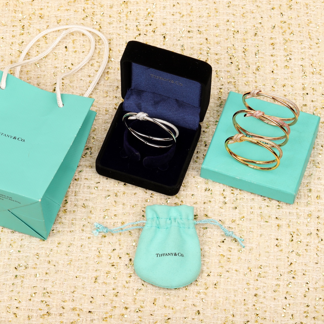[Tiffany & Co. Jewelry]