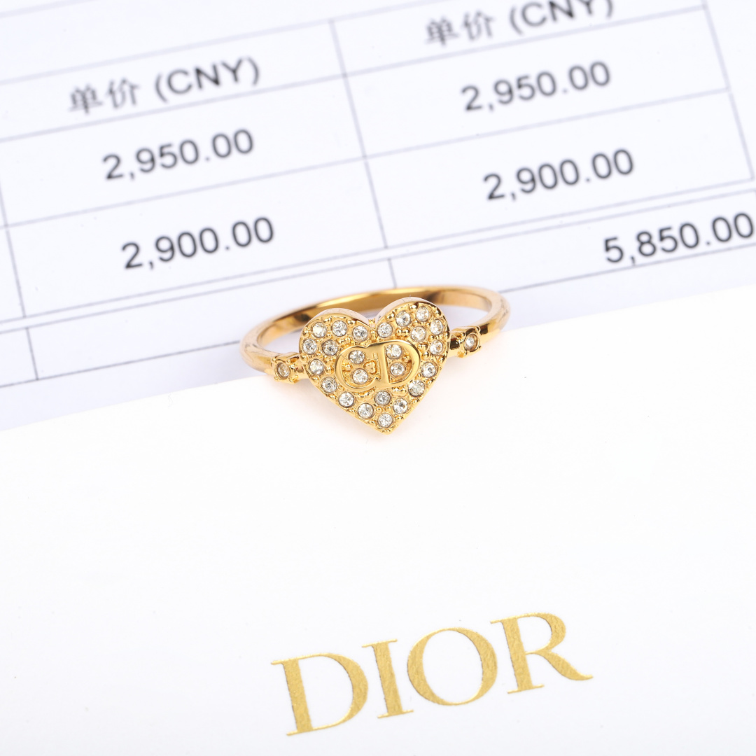 Latest Love Ring by D!or: Silver Shadow Crystal, Simple and Perfect Match - 图片 3