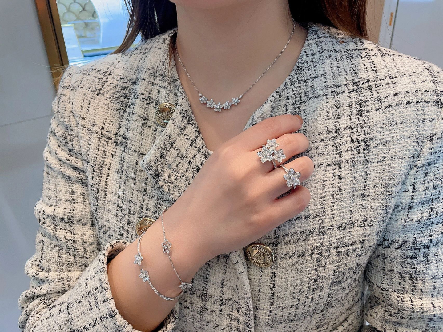 [Graff Jewelry]