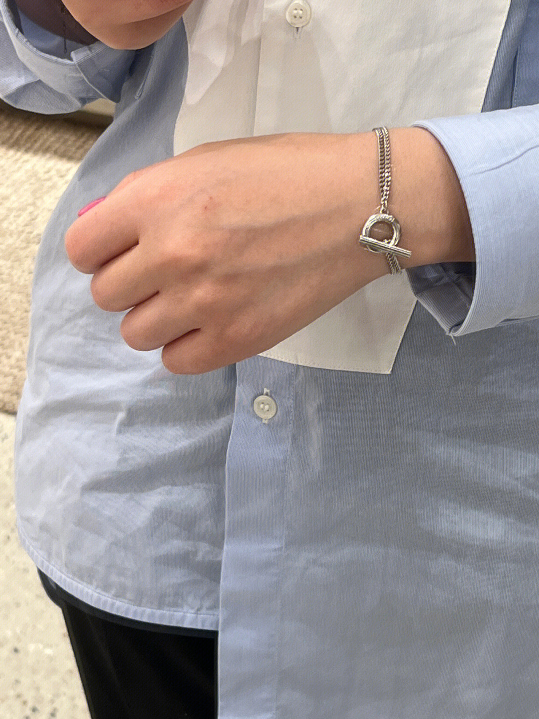 Luxury Silver Jewelry: Double Bracelet, Pure Silver Material, Loewe Logo Design - 图片 8
