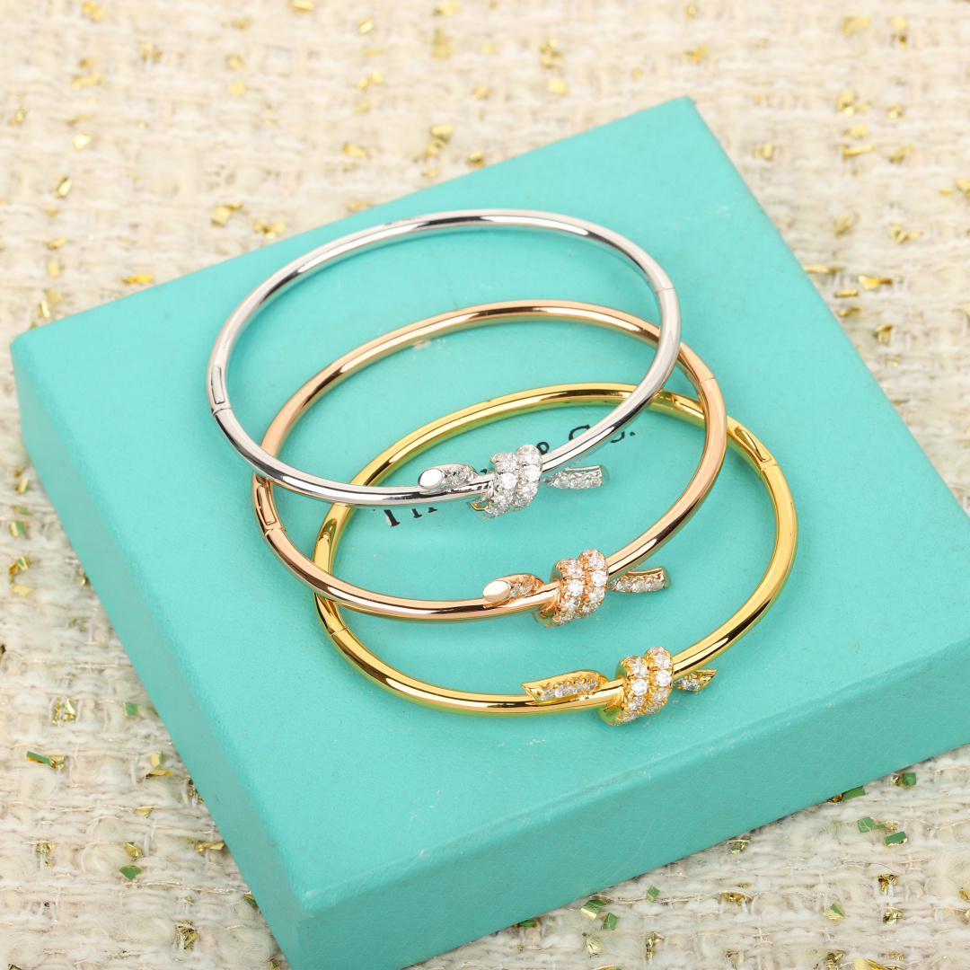 [Tiffany & Co. Jewelry]