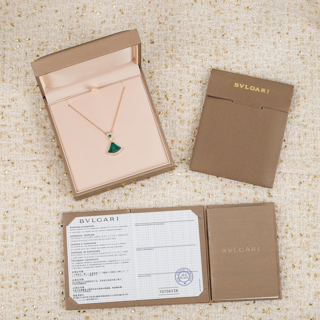 불가리 목걸이 64618 Bvlgari Necklace
