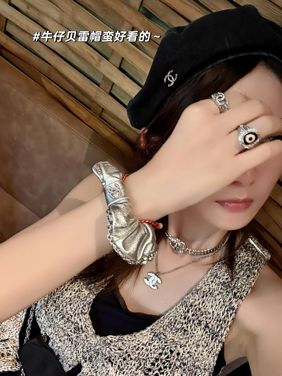 “¥380 Retro-Port Biclog: Classic Brass Crystal Summer Sandal” - 图片 3