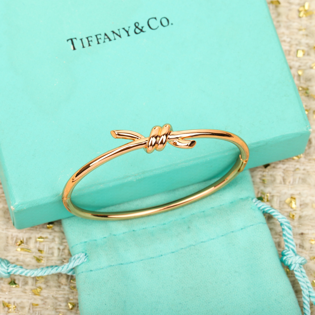 [Tiffany & Co. Jewelry]