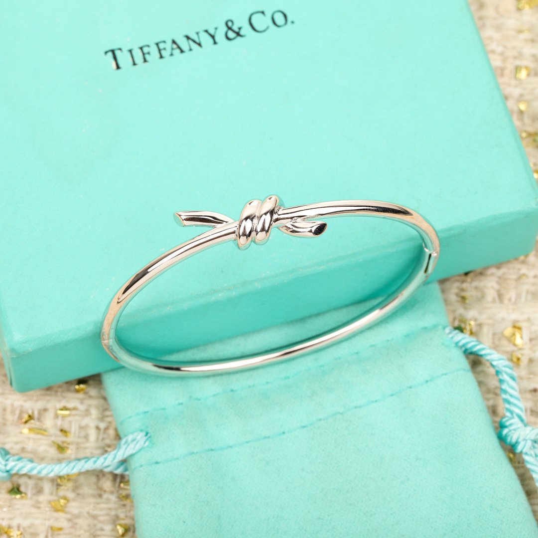 [Tiffany & Co. Jewelry]211702[We produce] Twisted Diamond Free Bracelet Only m