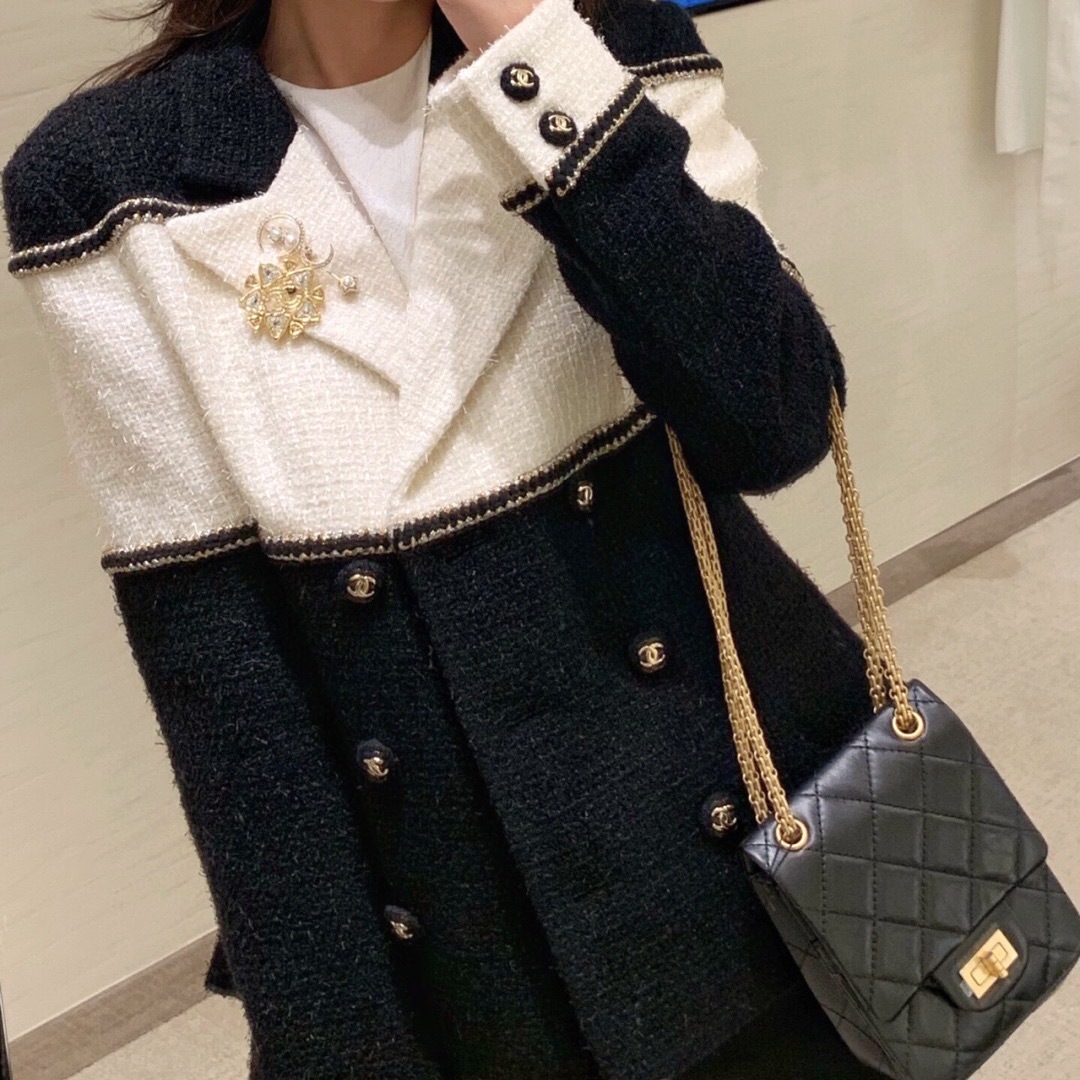 施华洛钻 捷克钻【】现货秒发❗金灿灿✨Bling bling✨
❗【Ch@nel 金色方钻胸针】😍无