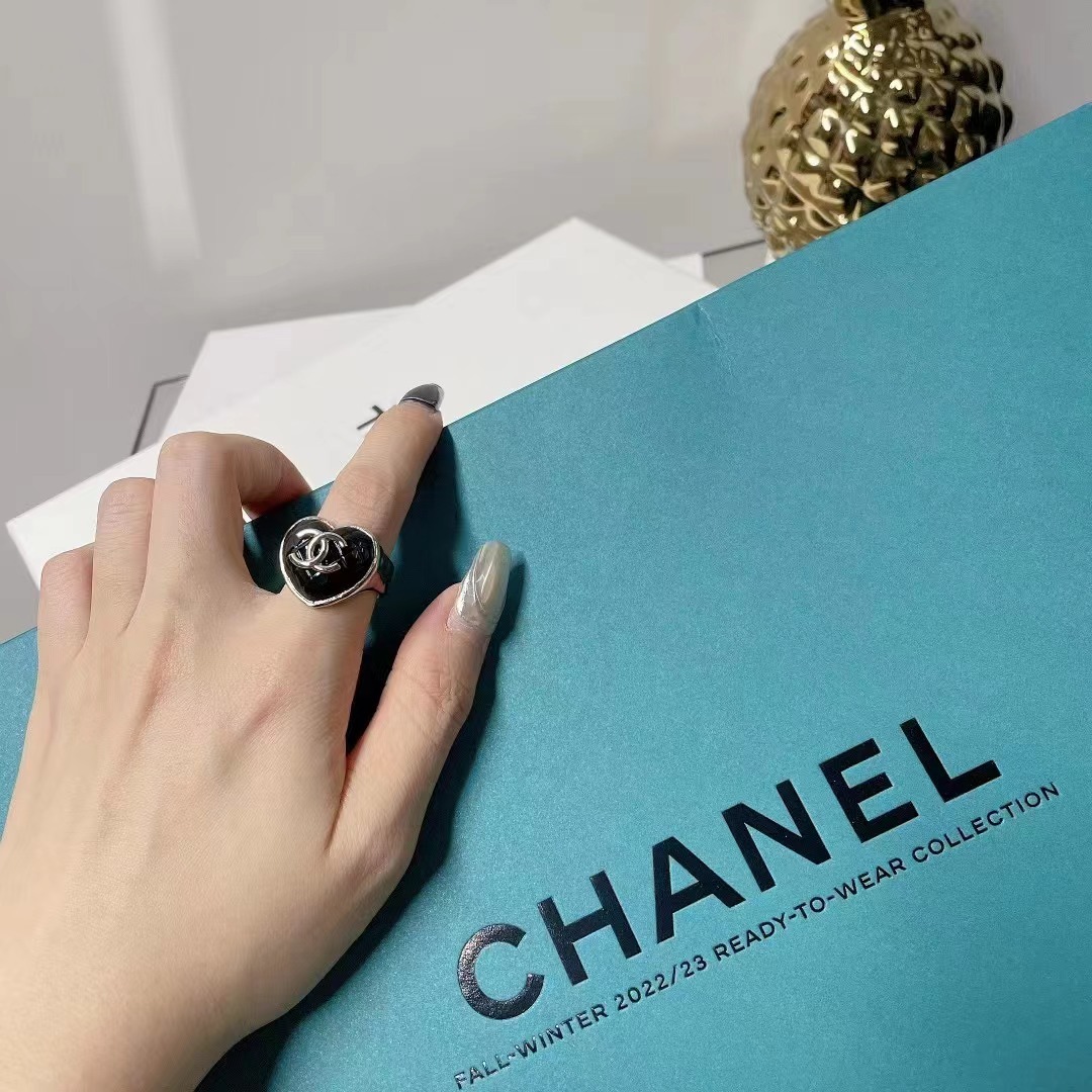 Z-themed High-Quality Jewelry Collection with Unique Designs and Heavy Workmanship - 图片 6