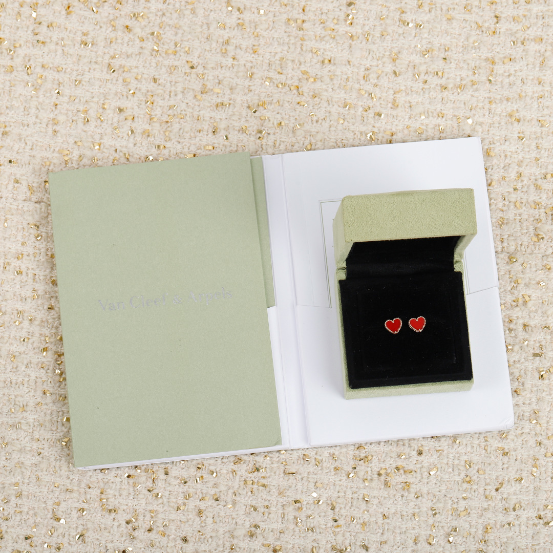 【】Van @leef & ArPels Alhambra心形吊坠 官网💰 11870+ 可订做