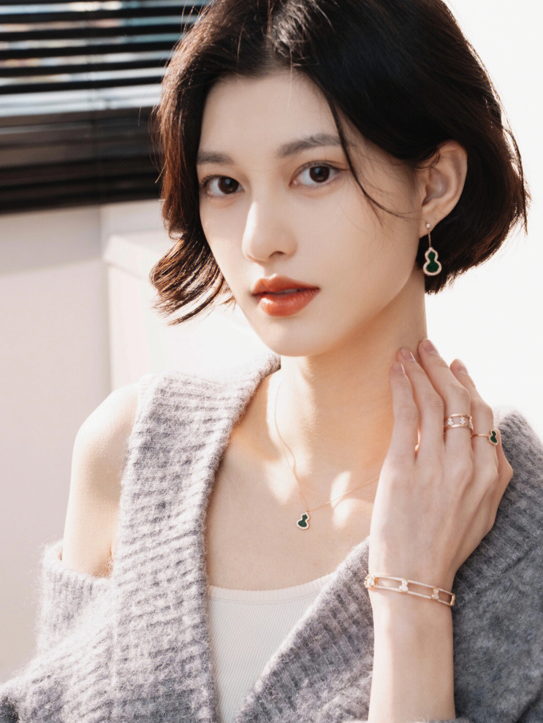[Qeelin Jewelry]Pk all kinds of gold goods in the market Large quantity consul