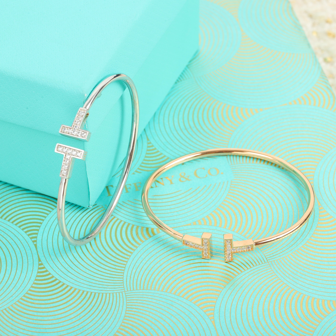 [Tiffany & Co. Jewelry]