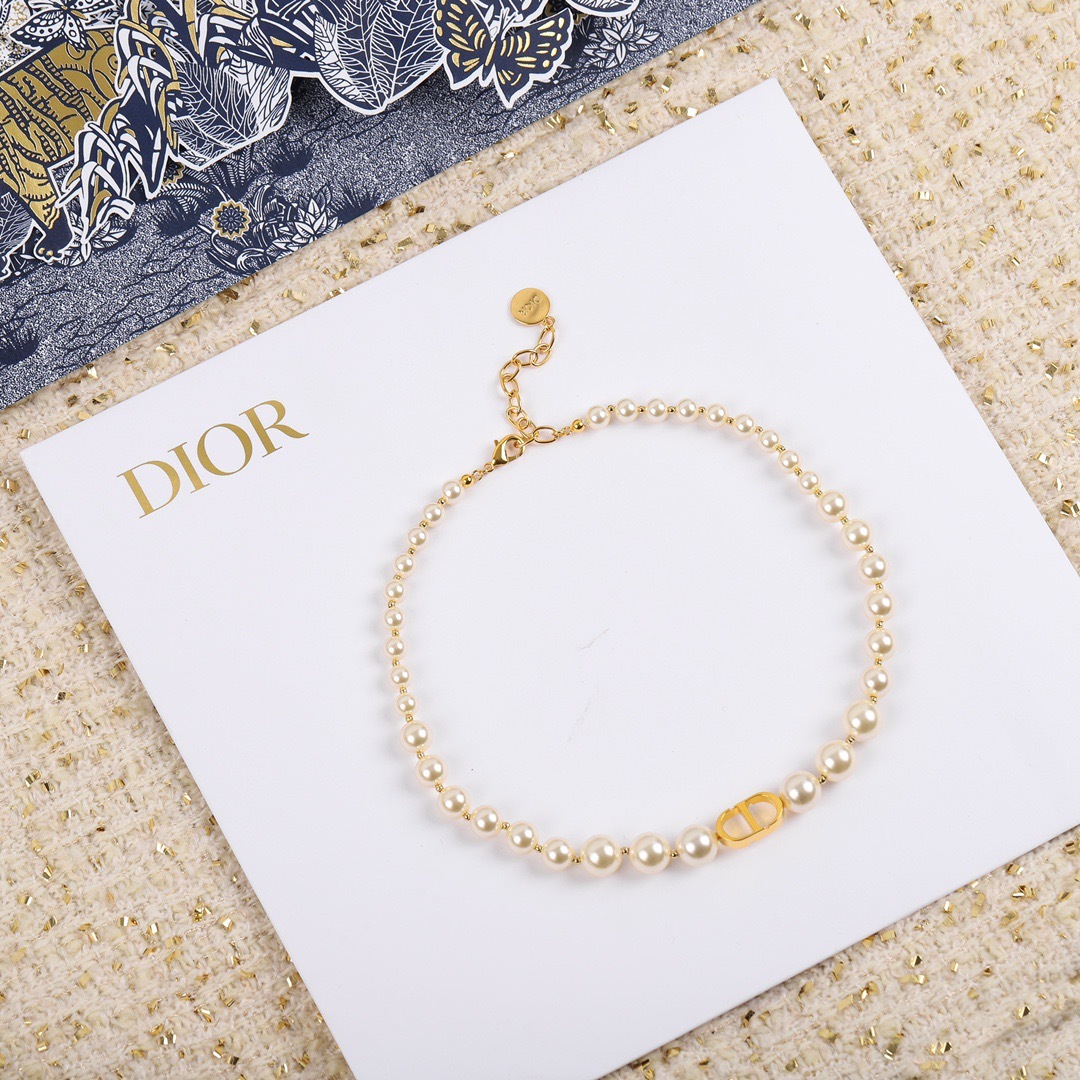【】官网 5700，量大咨询客Fu

【必入珍珠Choker】巨美，巨美的珍珠choker，珍珠从大到小