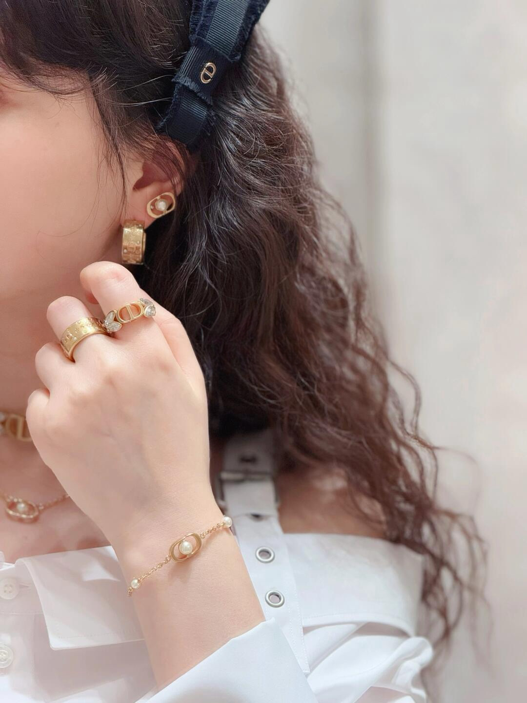 New Silver Shadow Spring and Summer Series: Unique Gray Sense with Austrian Crystals