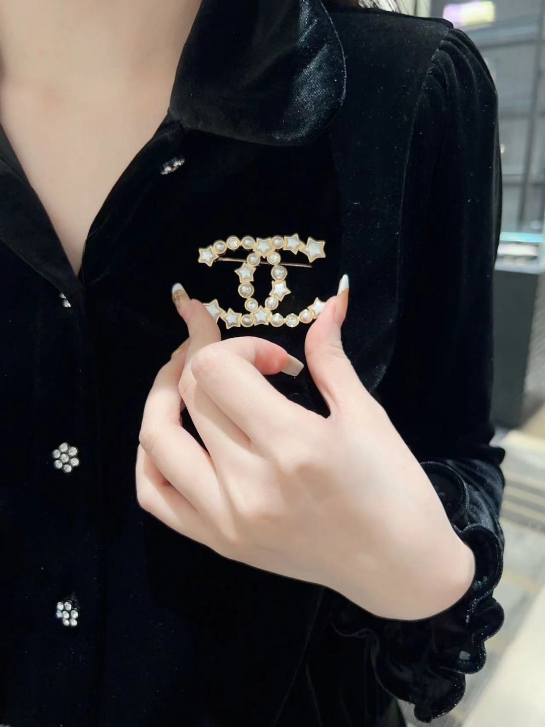 【】官网 7900！量大咨询客Fu❗

【香 大小星星胸针】24c早春新款！。火爆来袭！全网首发😍太精致