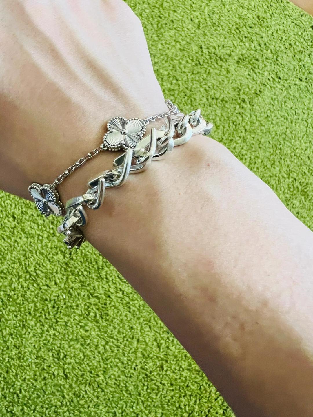 [Tiffany & Co. Jewelry]