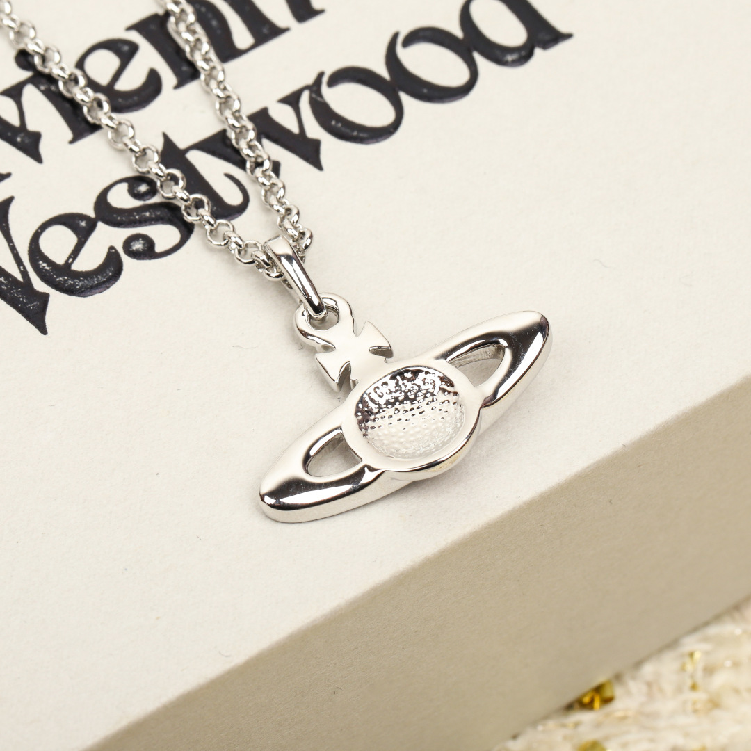 【】美美de夏夏同款,量大咨询客Fu❗️
【VivienneWestwood】重磅推荐,一定要整套入,闭
