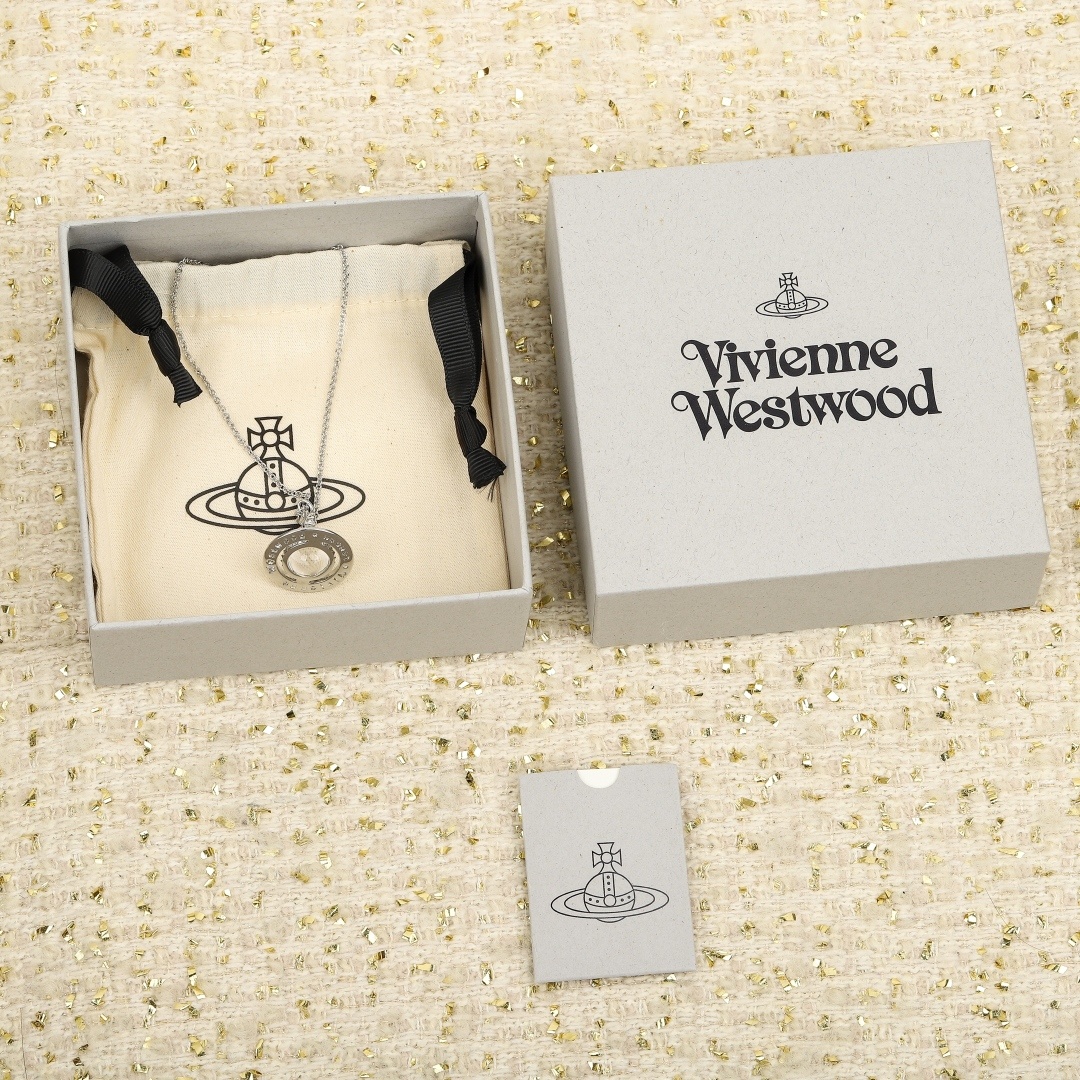 【】z2790,量大咨询客Fu
【VivienneWestwood】。。。一定要入!太绝美了❗️宝宝,