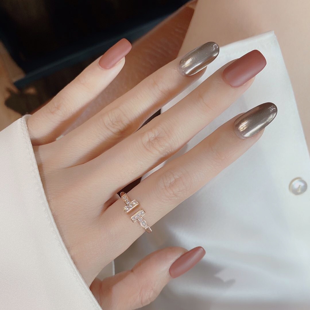 [Tiffany & Co. Jewelry]
