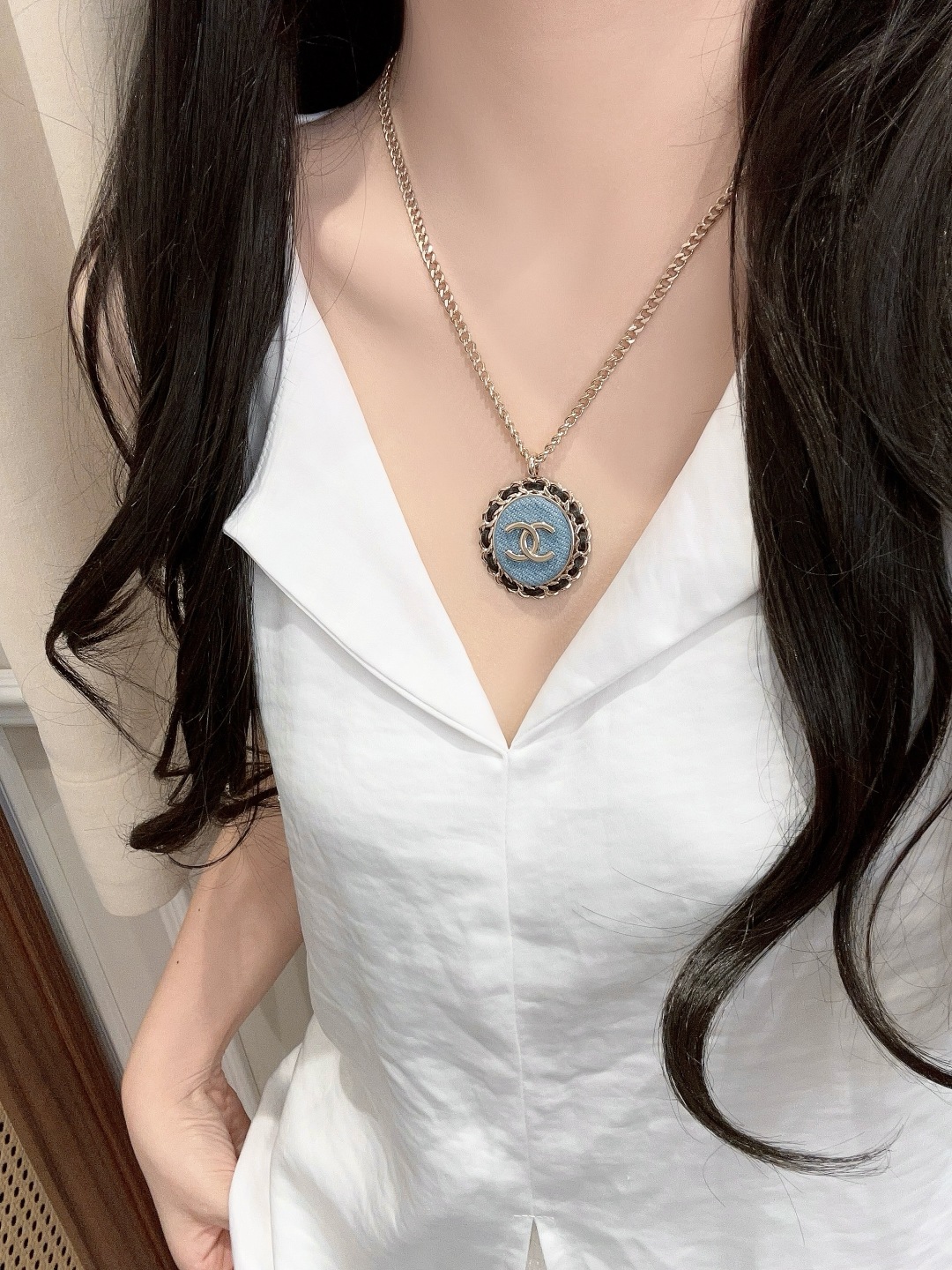 【】官网 7800！量大咨询客Fu❗️

【香 皮穿牛仔椭圆形项链】25春夏最新款绝美系列！老规矩先买先