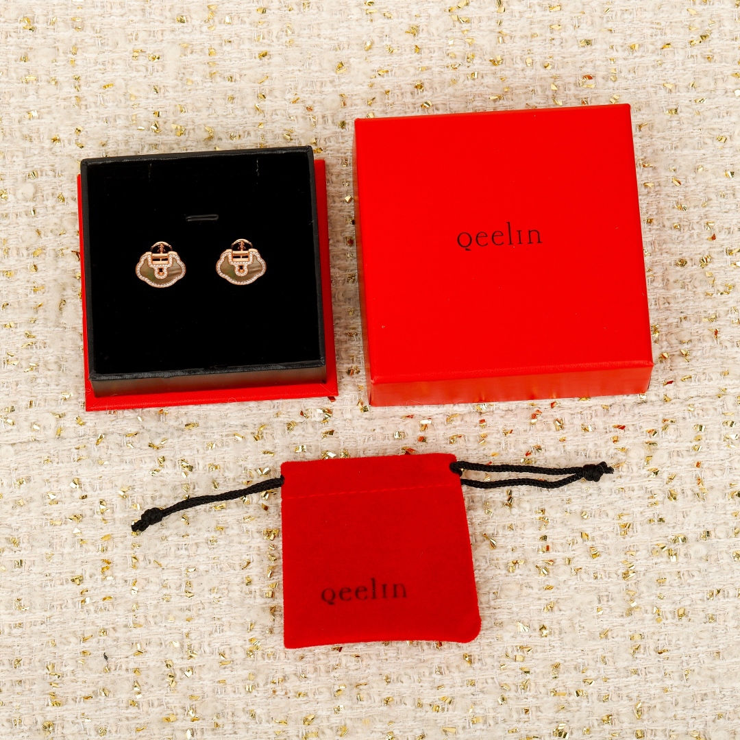 Qeelin Petite Yu Yi Oorbellen - Grote Maat, Rood Accent, Diamanten Optie