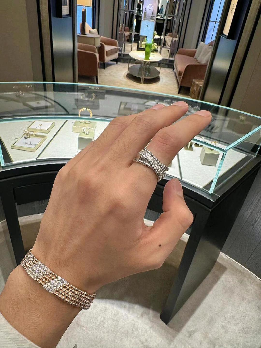 【】Perlée diamonds duo戒指，可订做18K真金真钻版，只做对版真金货，价询客Fu

圆