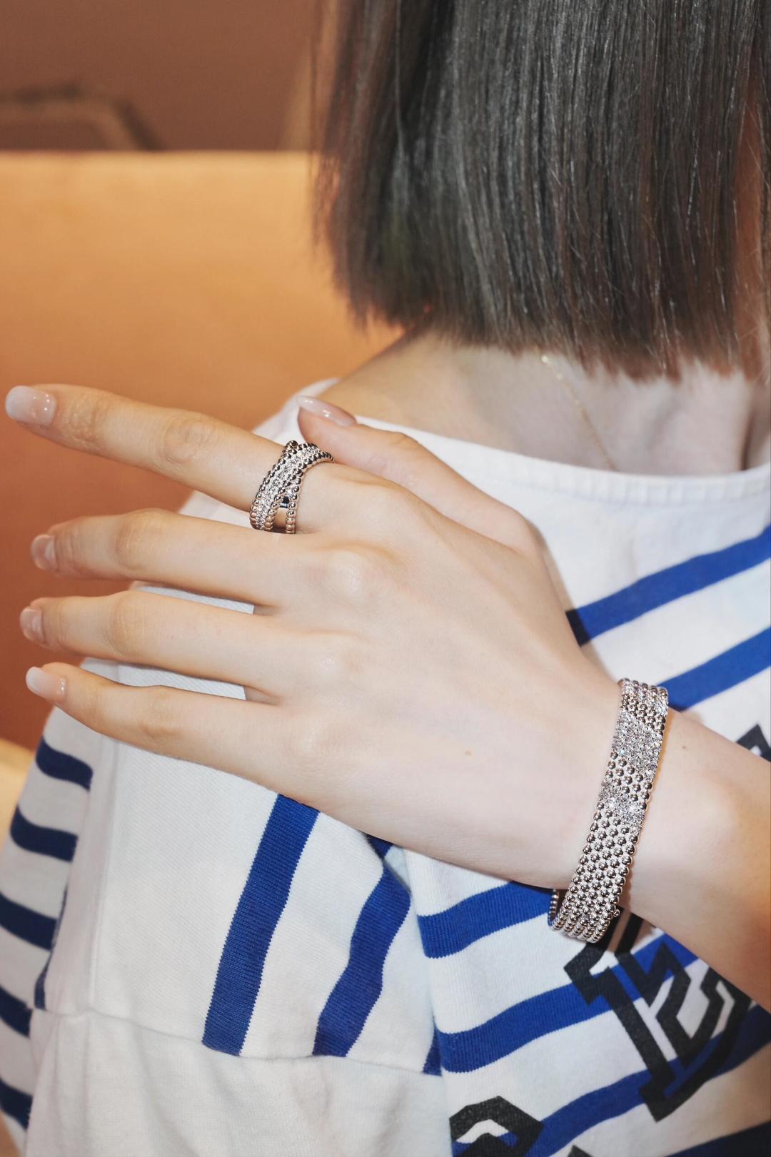 【】Perlée diamonds duo戒指，可订做18K真金真钻版，只做对版真金货，价询客Fu

圆