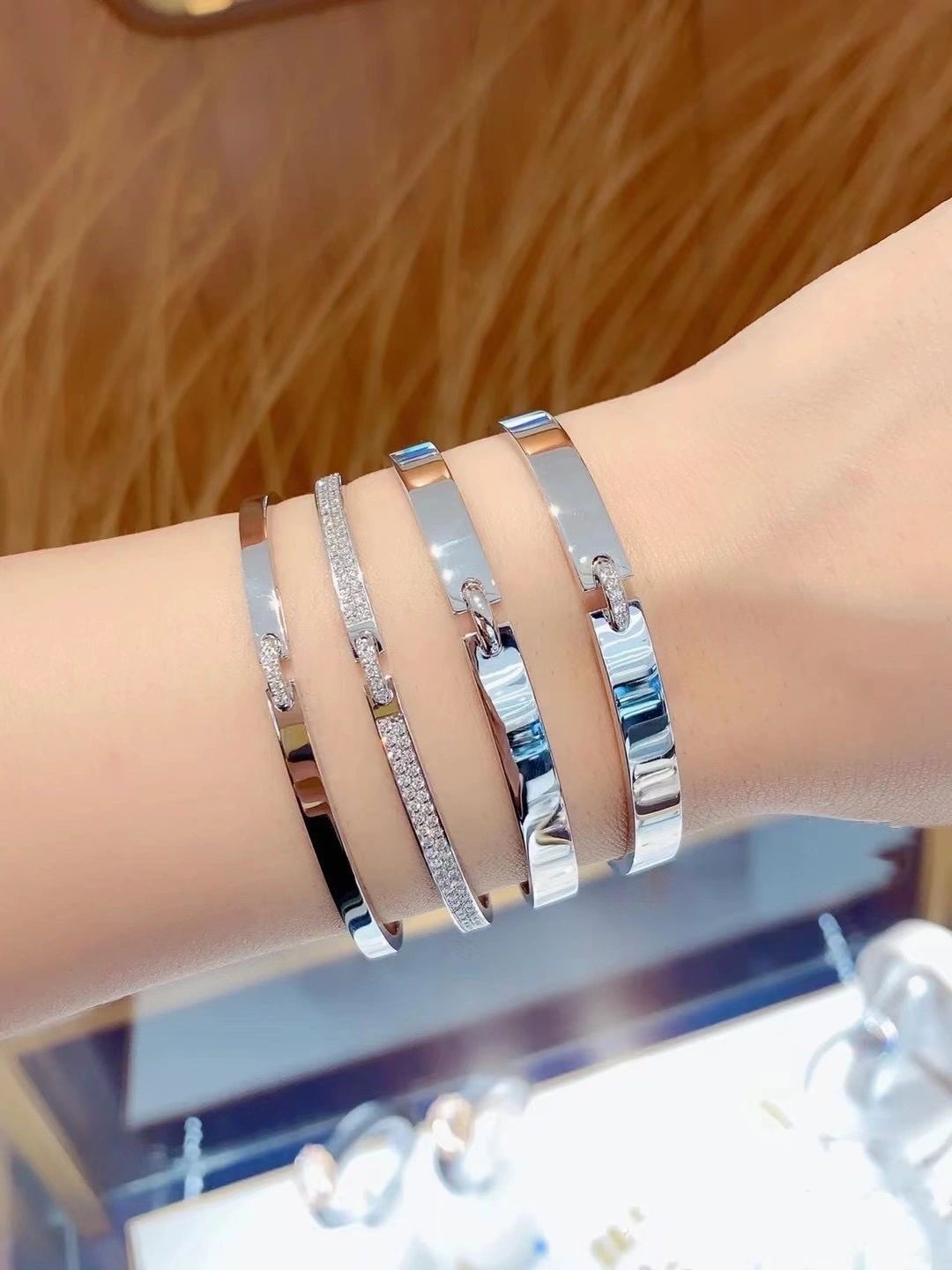 Symbolic Lifetime Bracelet: Purity and Beauty in ZP 925 Silver Design - 图片 6