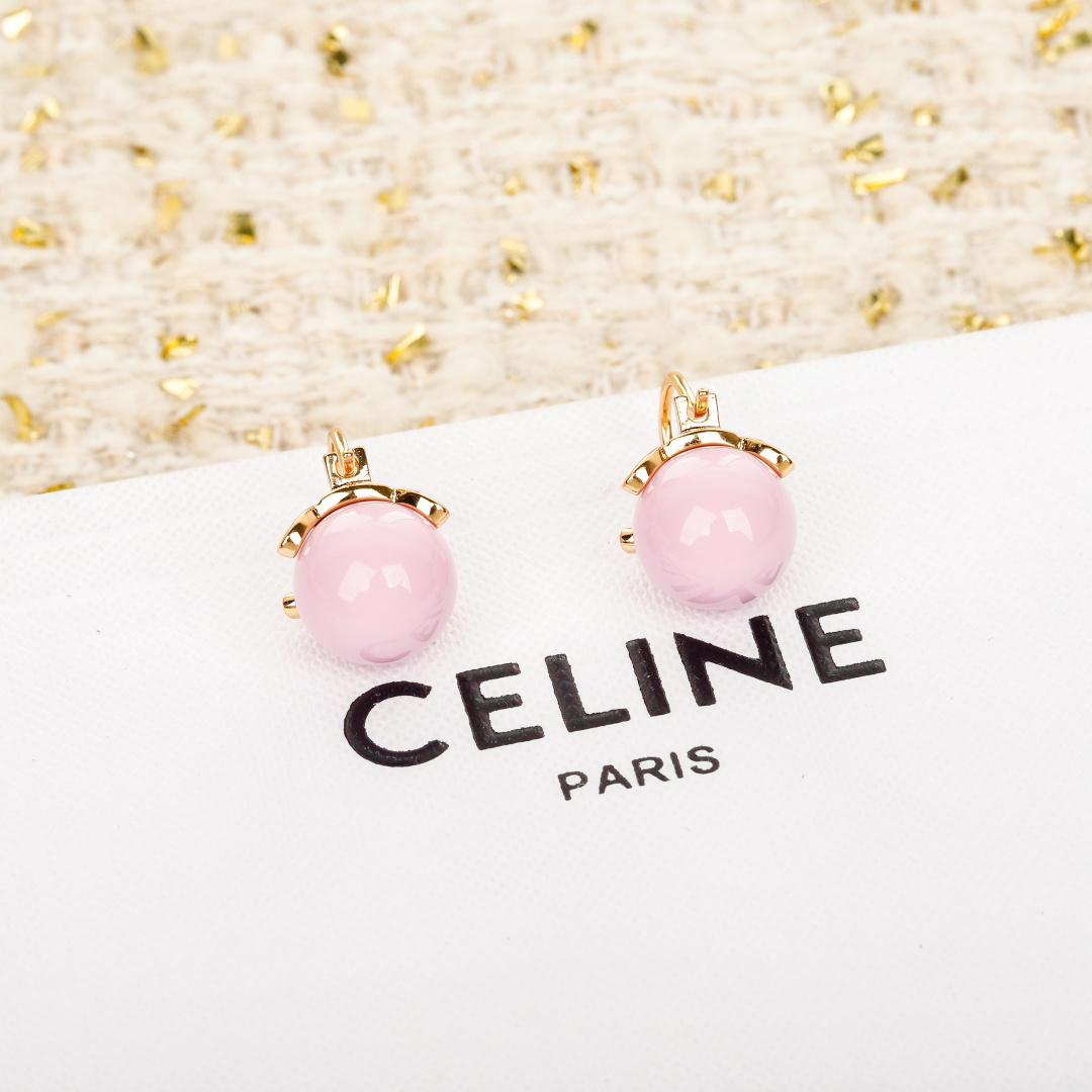 【我们出品】💗专柜🆕 3950！❗️

白色，粉紫色❗️【Cel!ne糖果冰壶耳钉】 25年夏季最新款❗