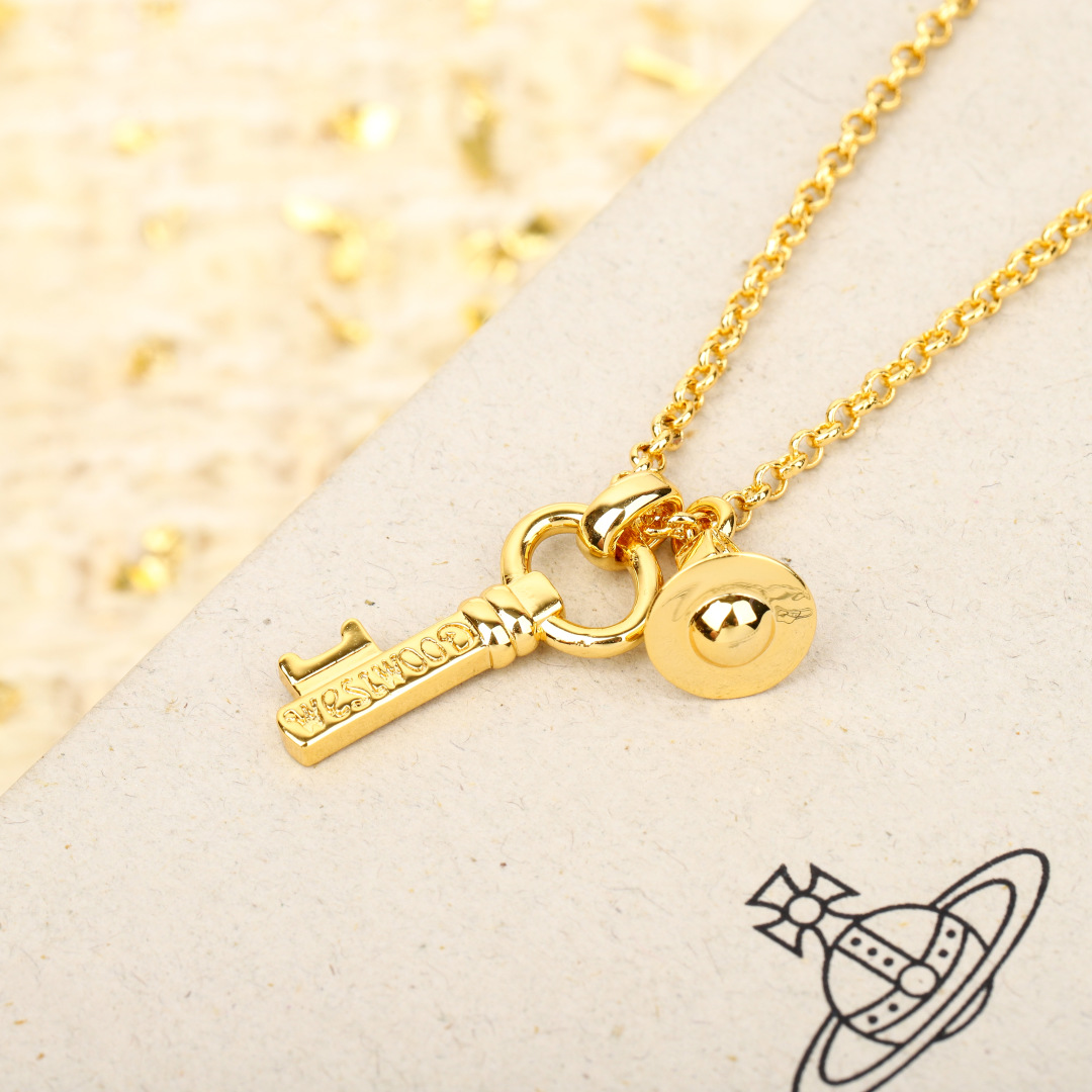 【我们出品】

【Vivienne Westwood】宝宝，什么是快乐星球，来，这就是快乐星球！超爱的钥