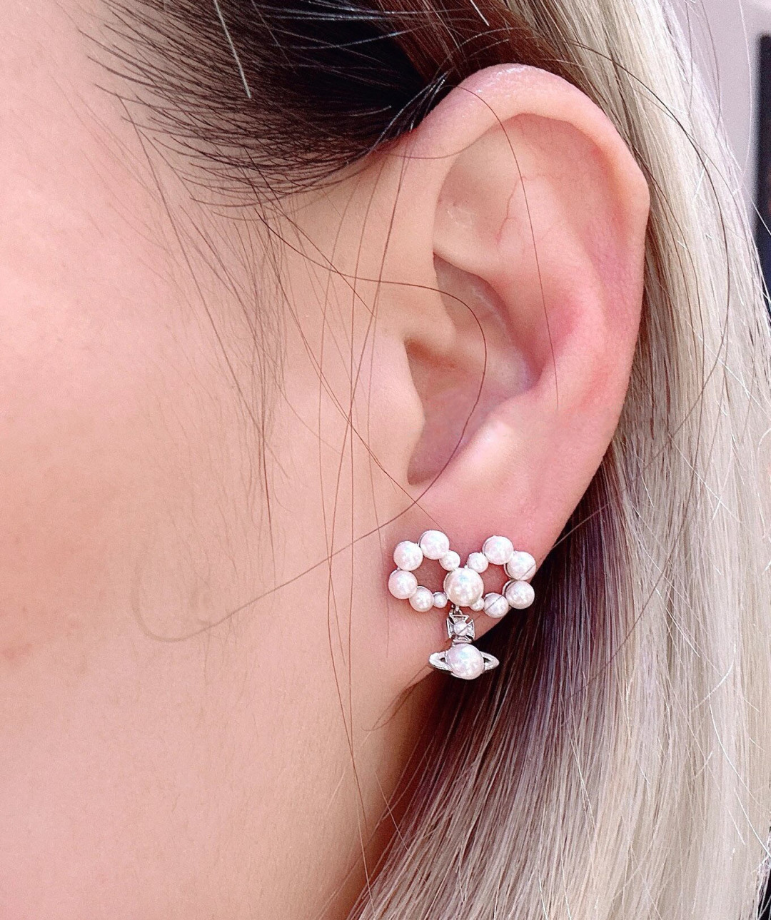 Vivienne Westwood Jewelry Collection: Vibrant Colors, Saturn Influence, Dopamine Burst. - 图片 2