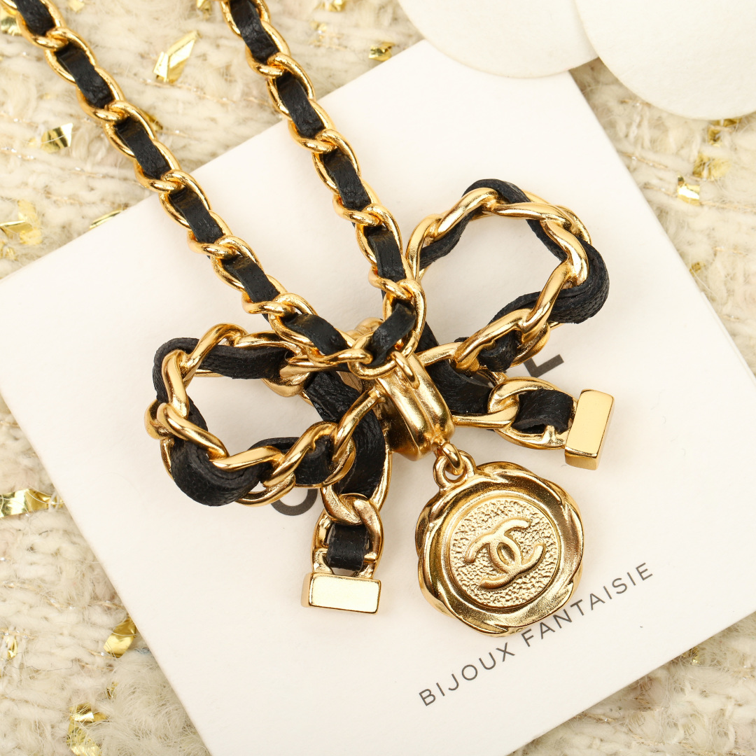 【我们出品】zp🆕6600，

🔥🔥必入爆款！【Ch@nel手工坊蝴蝶结项链】非常重工，我们一致致zp🆕