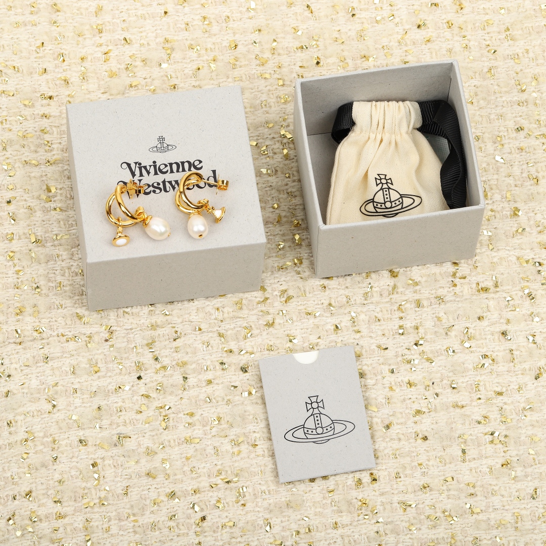 【我们出品】宝宝，什么是快乐星球，来，这就是快乐星球❗️

【VivienneWestwood】绝美❗️